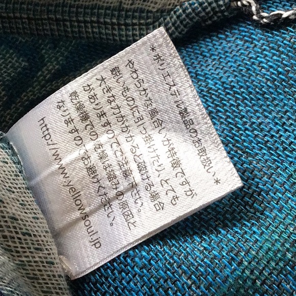 NWOT 🎁 woven wisteria pattern large scarf/ wrap - Picture 3 of 4